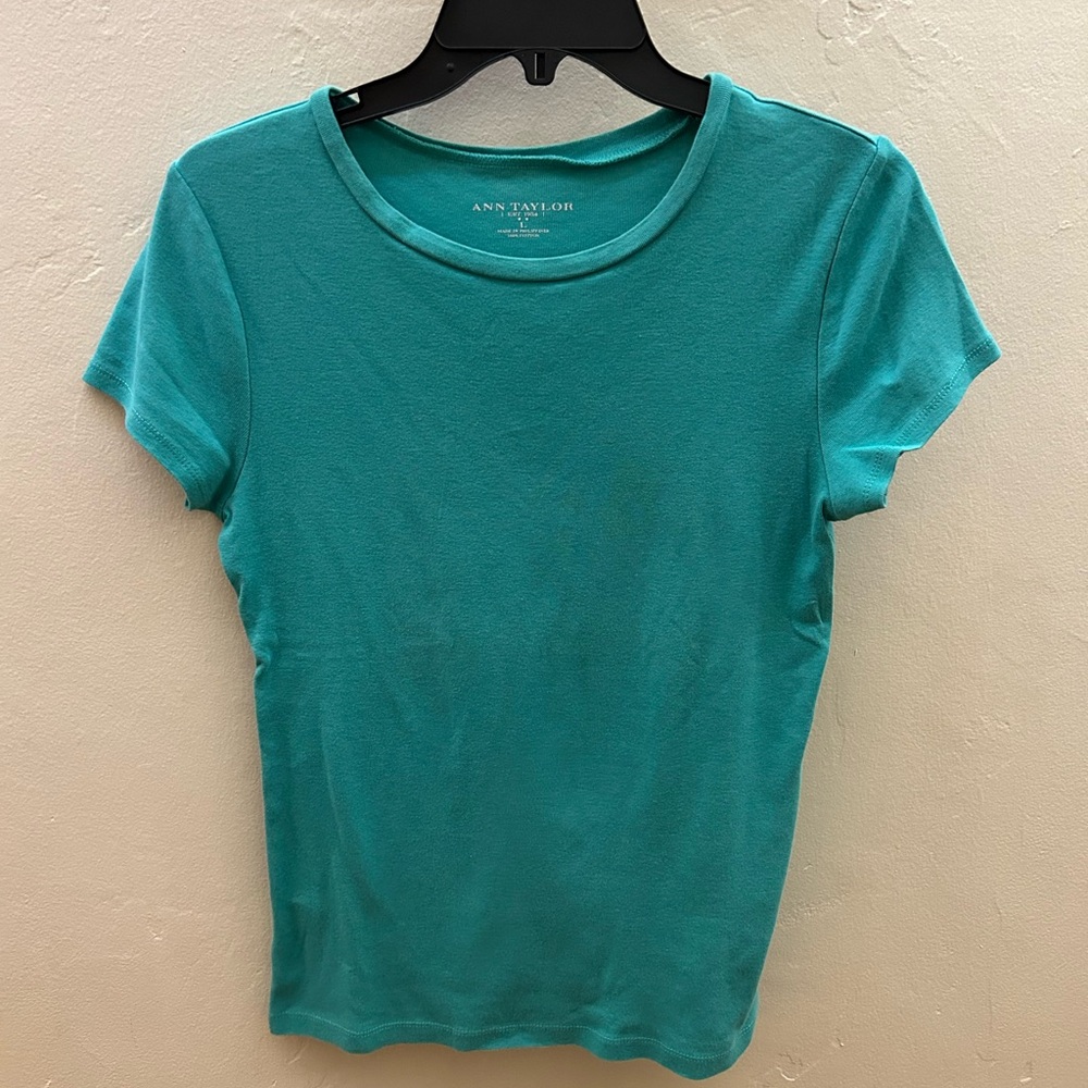 Ann Taylor Turquoise Short Sleeve Tee
